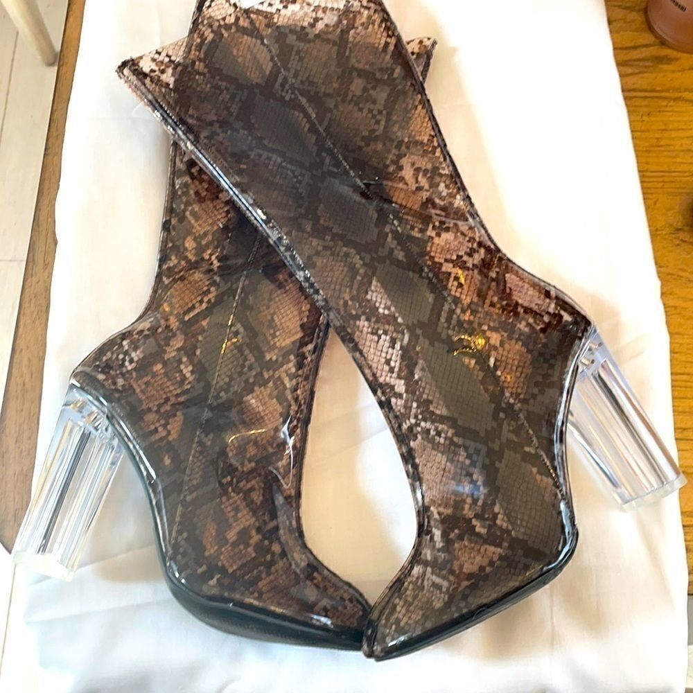 WILD DIVA PVC BOOTS.  NEW